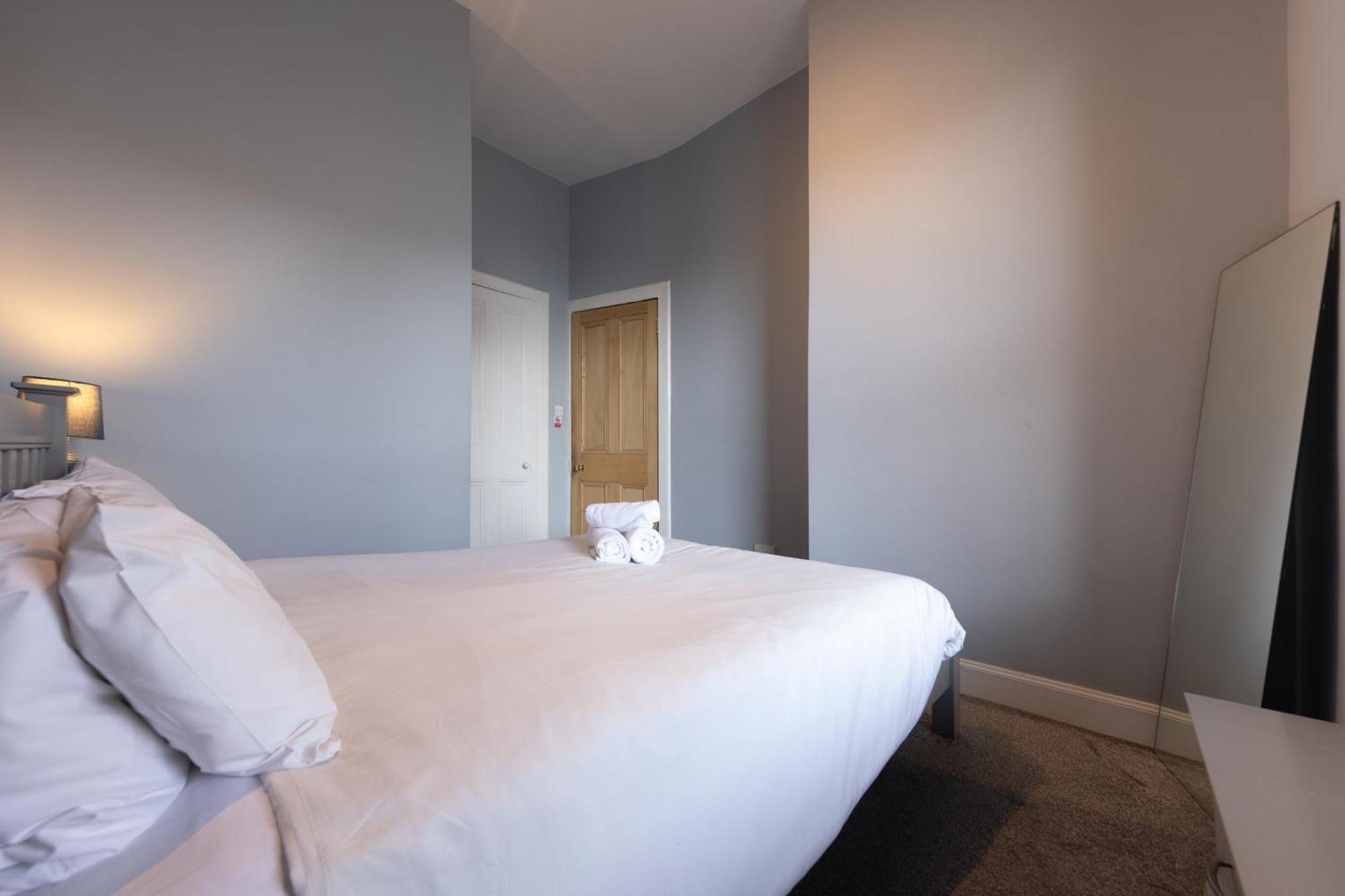 Bright 1 Bedroom Apartment Near City Centre Edimburgo Exterior foto